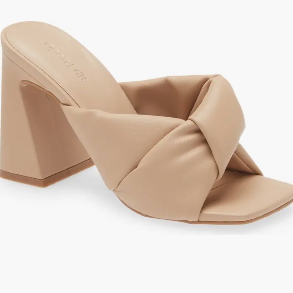 Open Edit Saydee Sandal in Tan size 6 NEW NEVER WORN!